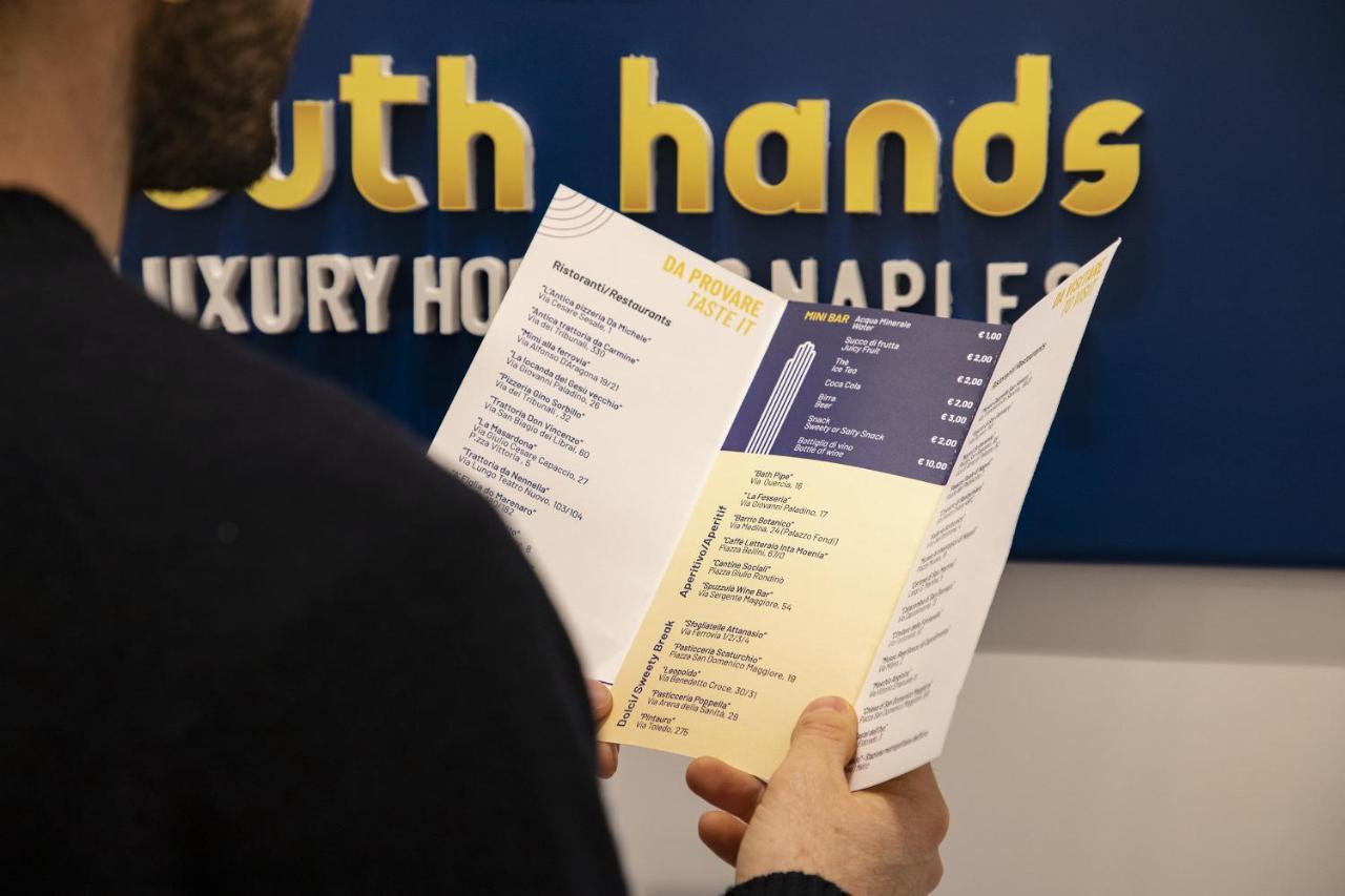 South Hands Luxury Rooms Napoli Esterno foto