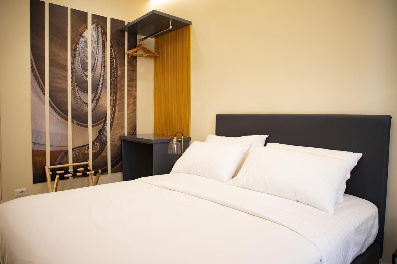 South Hands Luxury Rooms Napoli Esterno foto