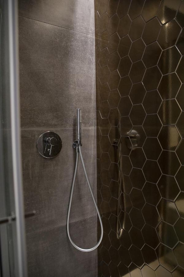 South Hands Luxury Rooms Napoli Esterno foto