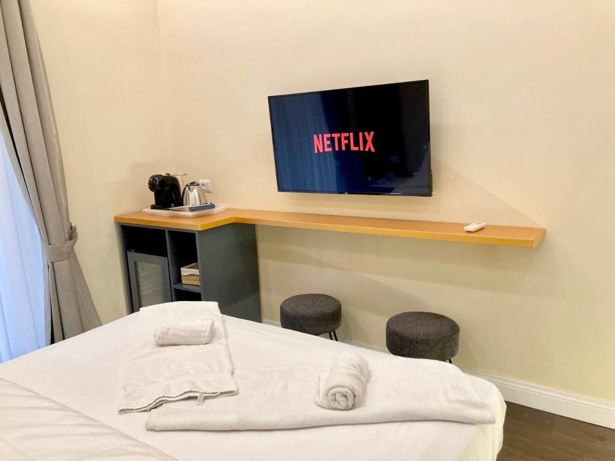 South Hands Luxury Rooms Napoli Esterno foto